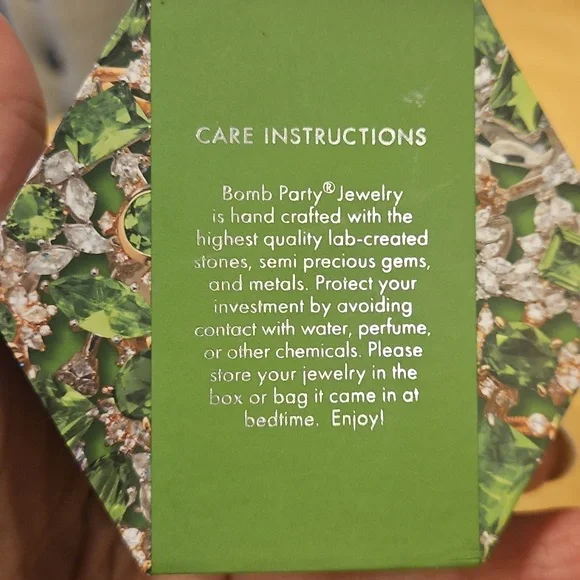 BOMB PARTY PERIDOT Stud Earrings - Picture 4 of 6